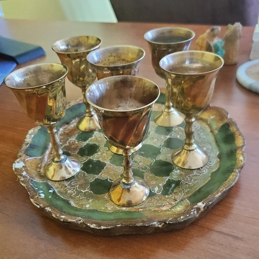 Cordial brass set with tray